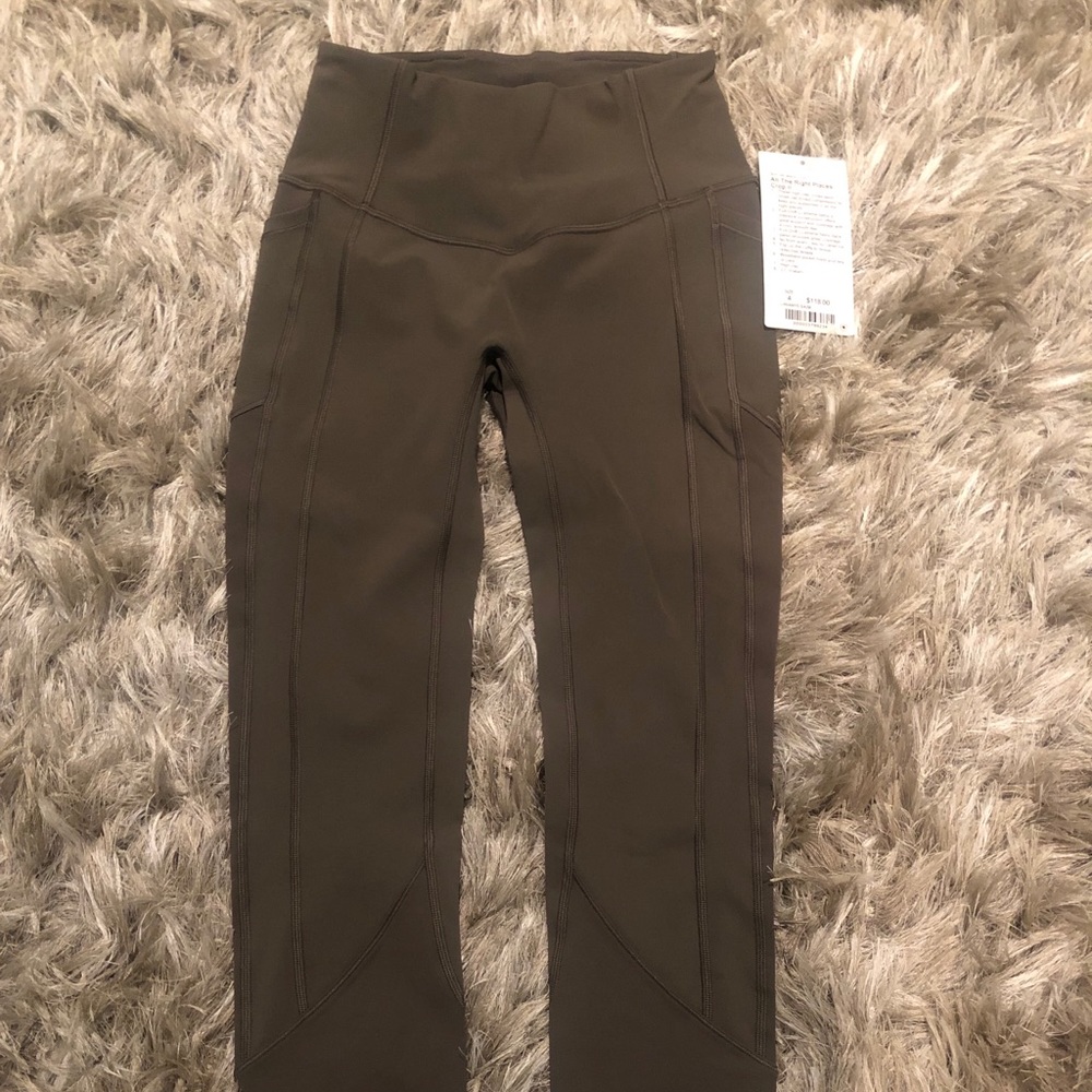 Lululemon all the right places crops